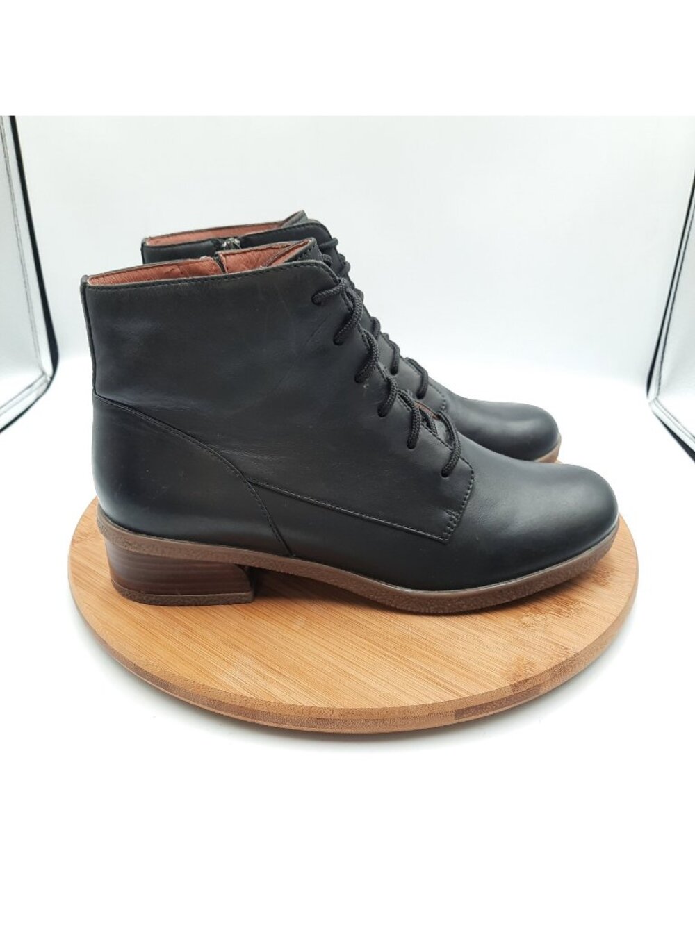 Dansko Bebe Womens Size 41 US 10 Boots Black Leather Lace Up Side Zip Waterproof